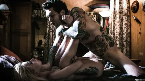 Joanna Angel: Skinny Blonde MILF Gets Assfucked by Her Female Partner – photo 5 of 17