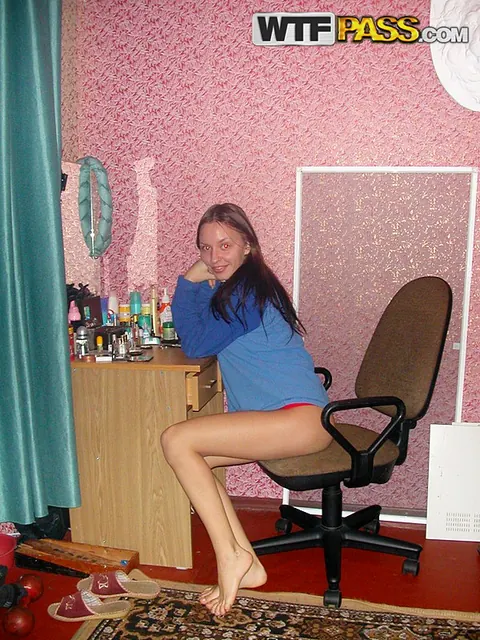 Tall Brunette in Panties Poses in the Bathroom – photo 1 of 16