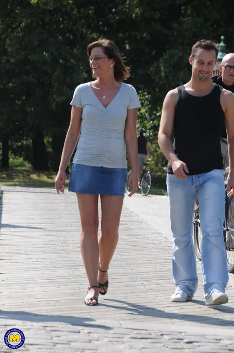 Mature Woman in Glasses Takes Group Sex Outdoors – photo 1 of 20