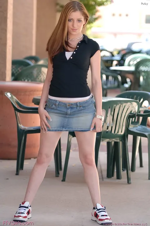 Redhead Flashes Her Shaved Pussy and Spreads Outdoors – photo 2 of 20