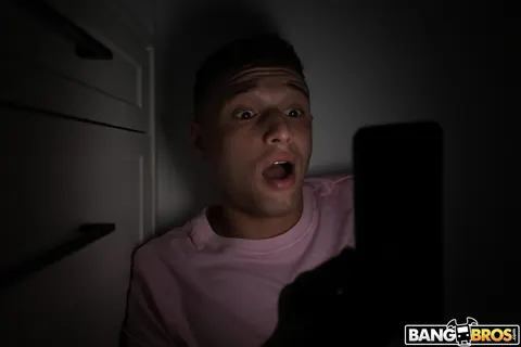 Suki Sin: Thick Asian MILF Fucks a Black Man Until He Cums – photo 3 of 21
