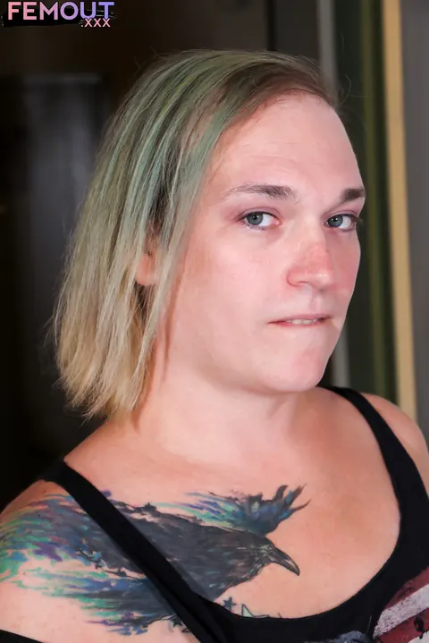Curvy Trans Woman Strips Nude and Poses from All Angles – photo 2 of 16