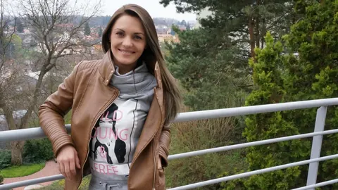 Dominica Fox: Busty European Brunette Masturbates with a Toy Outdoors – photo 17 of 17