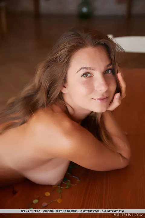 Woman in High Heels Spreads Her Pussy on the Kitchen Table – photo 18 of 18