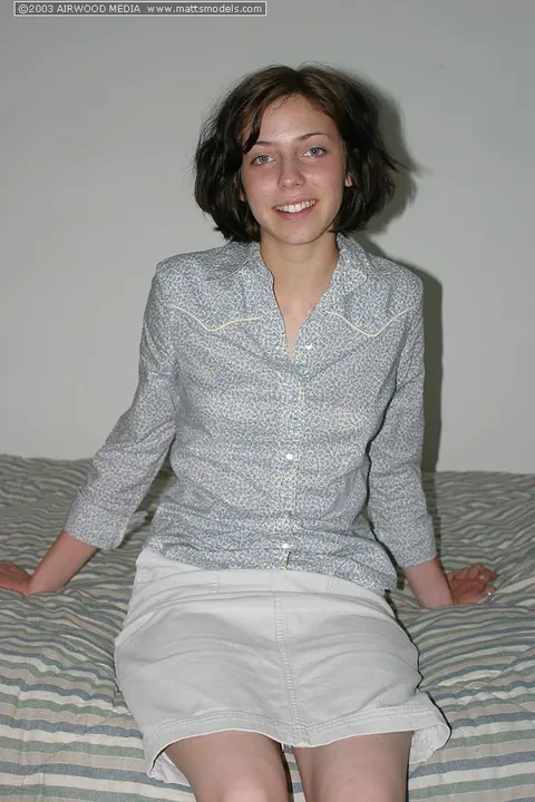 Short-Haired Brunette Amateur Strips and Fingers in Bed – photo 2 of 16