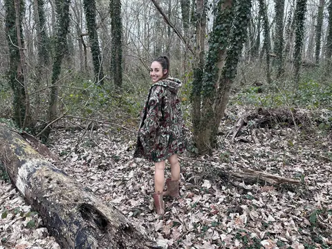 PAWG Lesbians Lick and Finger Each Other in the Forest – photo 15 of 20