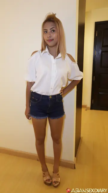 Petite Thai Blonde Strips Naked and Gets Fucked in a Hotel