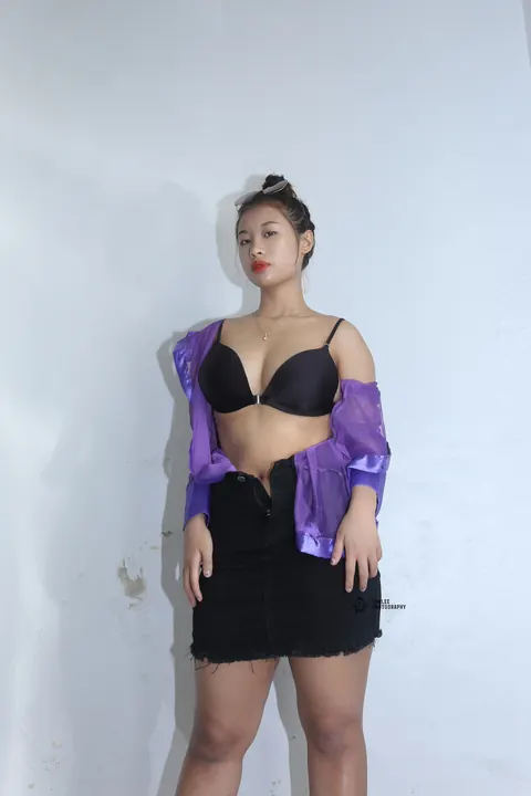 Asian Woman Undresses and Shows Her Big Natural Tits – photo 4 of 21