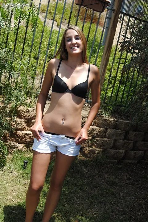 Slim Amateur Strips Nude and Shows Her Pierced Nipples and Navel Outdoors – photo 3 of 21