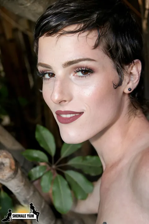 Slim Trans Woman Strips Out of Her Bikini Outdoors – photo 15 of 15