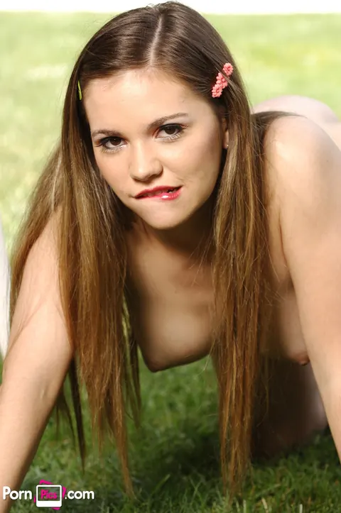 Amanda West: Petite Brunette Displays Her Shaved Pussy Outdoors – photo 12 of 18