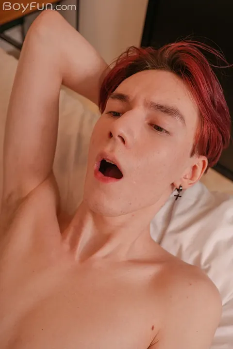 Thick Man Sucks Cock and Takes a Dildo Before Facial – photo 18 of 21