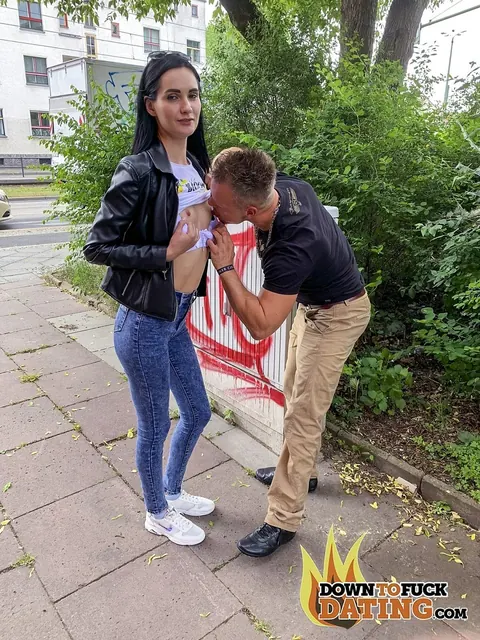 Megan Venturi: Slim Ukrainian Brunette Gets Licked and Fucked Outdoors in Jeans – photo 8 of 14