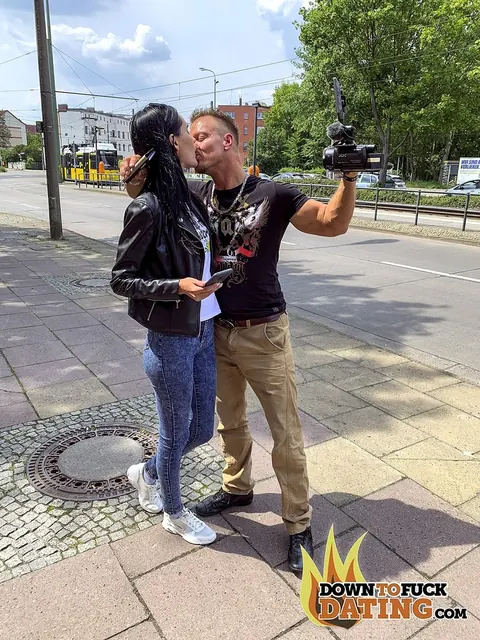 Megan Venturi: Slim Ukrainian Brunette Gets Licked and Fucked Outdoors in Jeans – photo 4 of 14