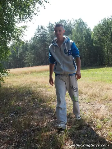 Short-Haired Man Strips Outdoors and Shows His Cock and Feet