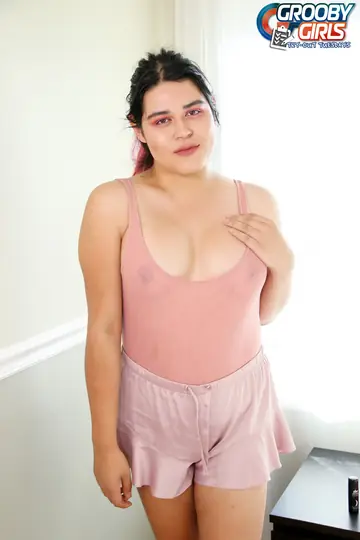 Curvy Trans Woman Undresses, Poses Nude and Arches Back