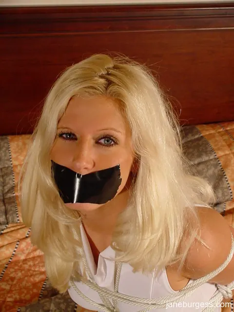 Jane Burgess: Latina MILF in High Heels Bound in Bondage – photo 5 of 15