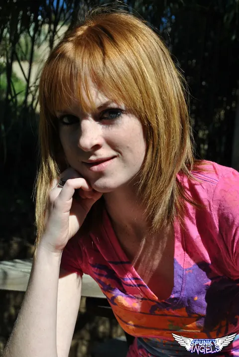 Kate Cooper: Busty British Redhead Spreads in Shorts Outdoors – photo 3 of 12