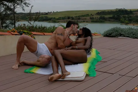 Ebony Babe Gets Fucked by the Pool After Panties Come Off – photo 14 of 16