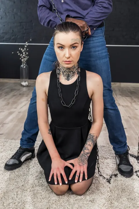 Tabitha Poison: Tall Czech MILF Takes Anal and Gets a Facial – photo 11 of 21