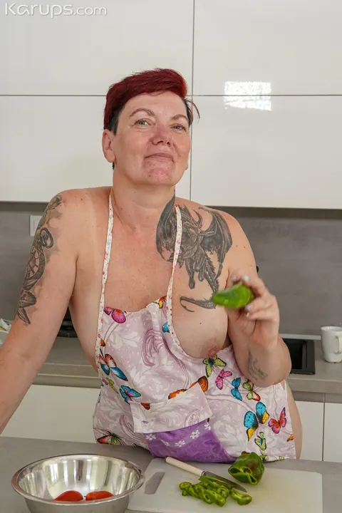 Curvy Redhead MILF Fingers and Toys Her Pussy in the Kitchen – photo 5 of 21