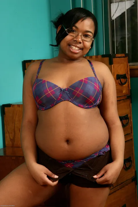 Monica Jimenez: Ebony BBW in Glasses Poses Nude and Shows Her Hairy Pussy – photo 5 of 21