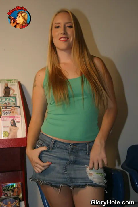 Jamie Rae: Tall Blonde PAWG Drains BBC at Gloryhole – photo 1 of 20