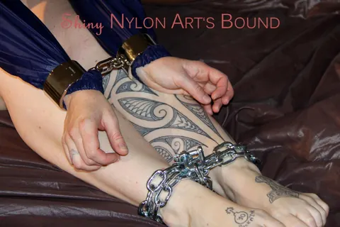 Tattooed PAWG Bound in Shorts and Spreads Her Legs – photo 2 of 16