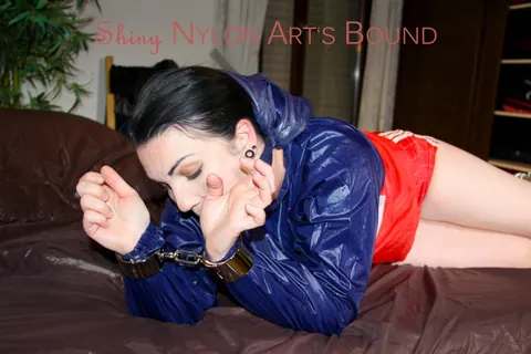 Tattooed PAWG Bound in Shorts and Spreads Her Legs – photo 14 of 16
