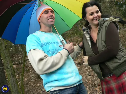 Busty MILF Takes Two Men Outdoors and in a Car – photo 1 of 21