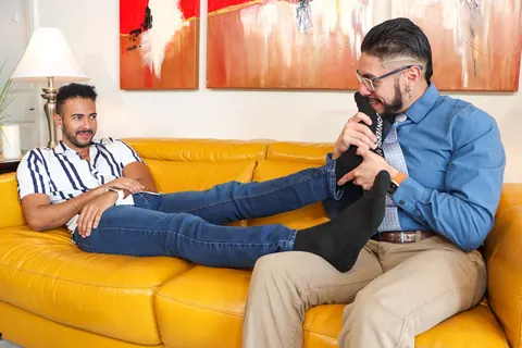 Two Men Kiss, Strip and Fuck Hard – photo 12 of 21