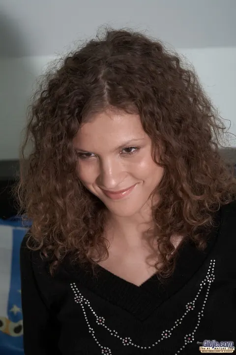 Juliette Shyn: Skinny Curly Brunette Sucks Older Man and Gets Fucked – photo 5 of 17