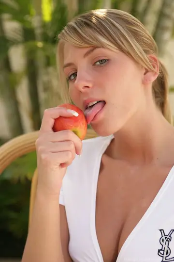 European Blonde Strips Off Her Jeans and Spreads Outdoors