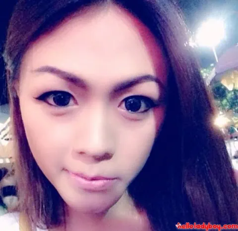 Asian Trans Woman Peels Off Her Top and Poses Nude in Profile – photo 5 of 11