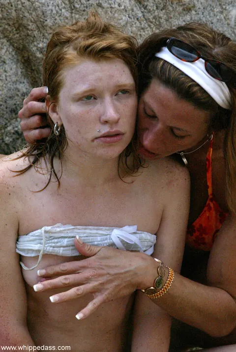 Kym Wilde: Petite Redhead MILF Bound and Groped Outdoors by Dominant Woman – photo 16 of 20