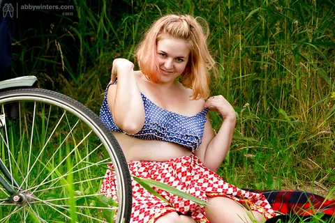Poppy C: Busty Blonde BBW Sheds Her Blouse and Skirt Outdoors – photo 10 of 16