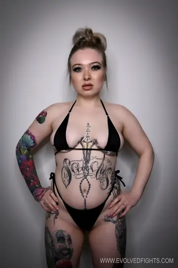 Tattooed Petite Brunette Sucks Cock Before Getting Fucked