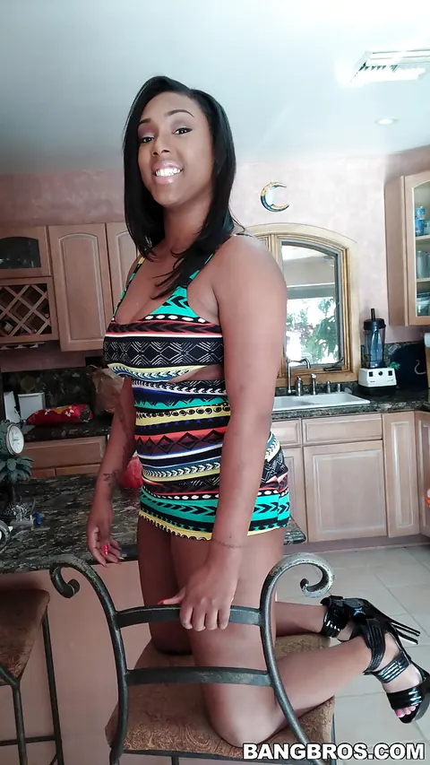 Lisa Tiffian: Busty Ebony MILF Poses in a Skirt and Heels in the Bathroom – photo 2 of 16