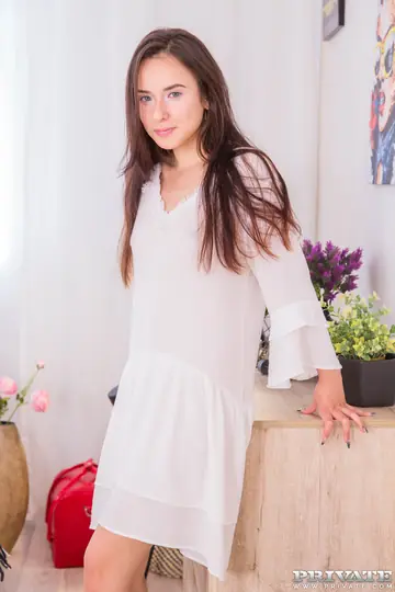 Slim Czech Babe in a Skirt Gets a Creampie