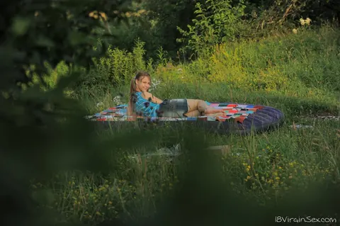 Beata Undine: European Brunette Takes Two Cocks in a Forest Threesome – photo 1 of 16