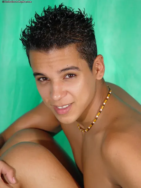 Ebony Twink with a Big Ass Jerks Off – photo 17 of 21