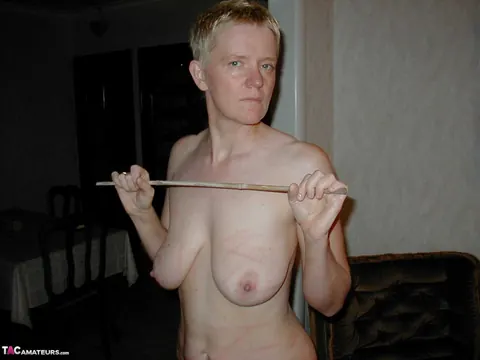 Tiffany Pearl: Mature Blonde in Stockings Spreads in Bondage – photo 16 of 16