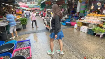 Petite Asian Babe Gives a Blowjob and Fucks Missionary