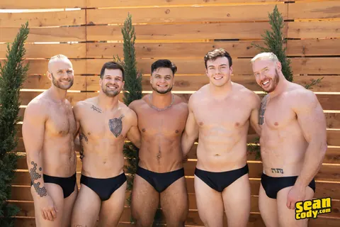 Hairy Men Kiss and Fuck Poolside in a Group Session – photo 8 of 21