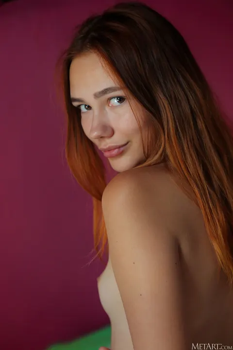 Slim Ukrainian Redhead Peels Off Her Lingerie and Spreads – photo 17 of 21