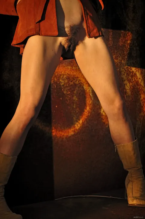 Bonnie Apricot: Skinny Hairy Brunette Strips Nude and Poses – photo 2 of 21
