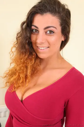 Fiona S – Curly Brunette Latina MILF Flaunts Her Big Tits in a Secretary Uniform
