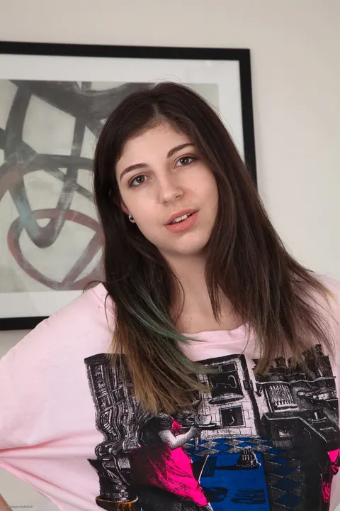 Elly Tripp: Thick Pale Brunette Pulls Panties Aside and Spreads Her Hairy Pussy – photo 1 of 21