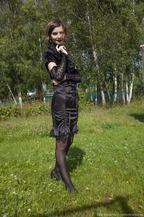 Lady Phanthom: Short-Haired Slim Brunette in Pantyhose Spreads Her Hairy Pussy Outdoors – photo 2 of 20