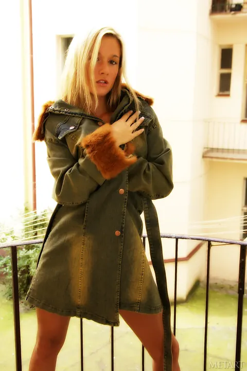 Blonde Shows Her Trimmed Pussy Outdoors – photo 7 of 21